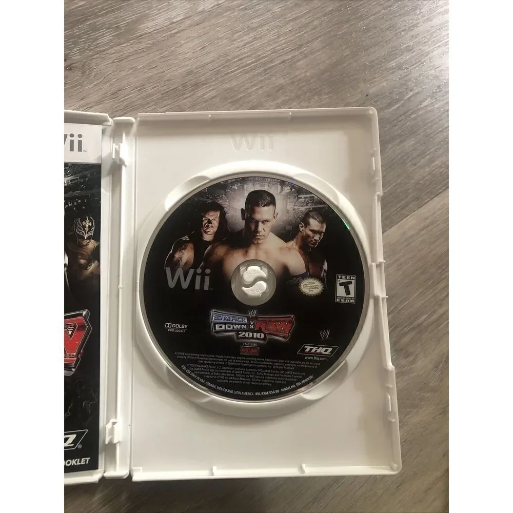 *WII WWE SmackDown vs. Raw 2010 Nintendo Wii Complete With Manual